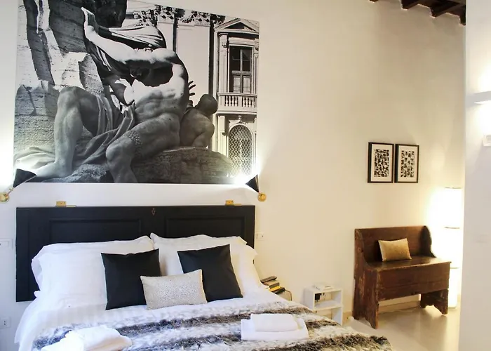 Sophisticated Decor * Rom